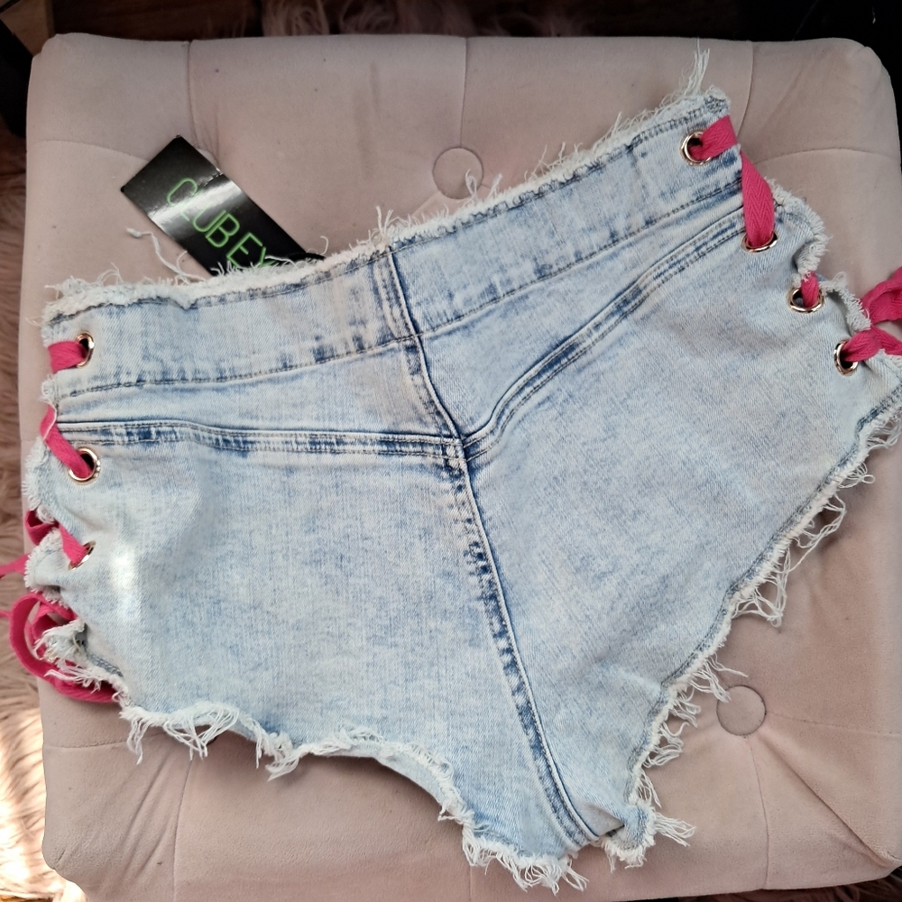 SOLD @MARKET Dolls Kill Jean Shorts w/ Distressed Hem & Laceup Sides - Picture 2 of 6